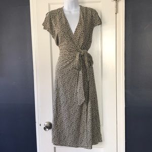 Ann Taylor Black Beige Leaf Print Wrap Dress NWT